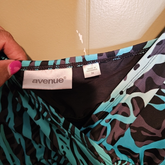 Avenue Tankini Swim Layerd Top, Size 26, Perfect For The Beach Summer Pool - Picture 3 of 7
